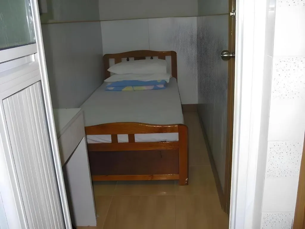 Dragon Hostel Hong Kong